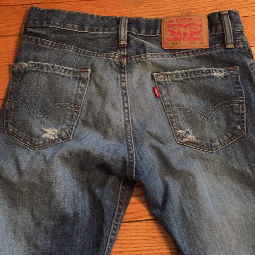 Levis Fit Ripped Jeans - Picture 5 of 8